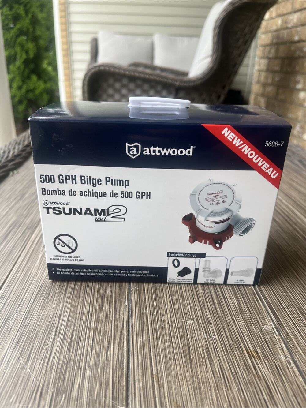 Attwood Tsunami MK2 12v 500 GPH Bilge Pump Model 5606-7 NEW